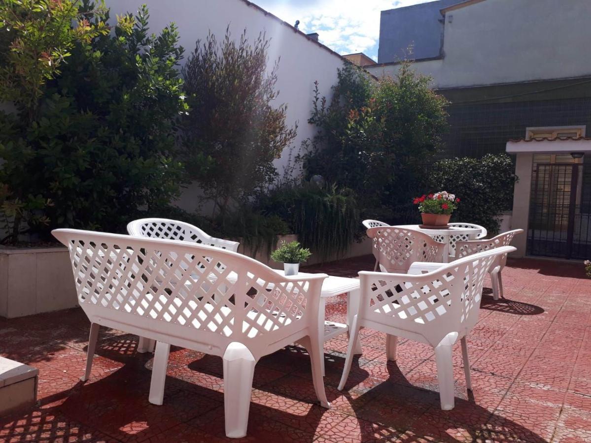 Bed and Breakfast Il Giardino Di Niu Palombaio Экстерьер фото
