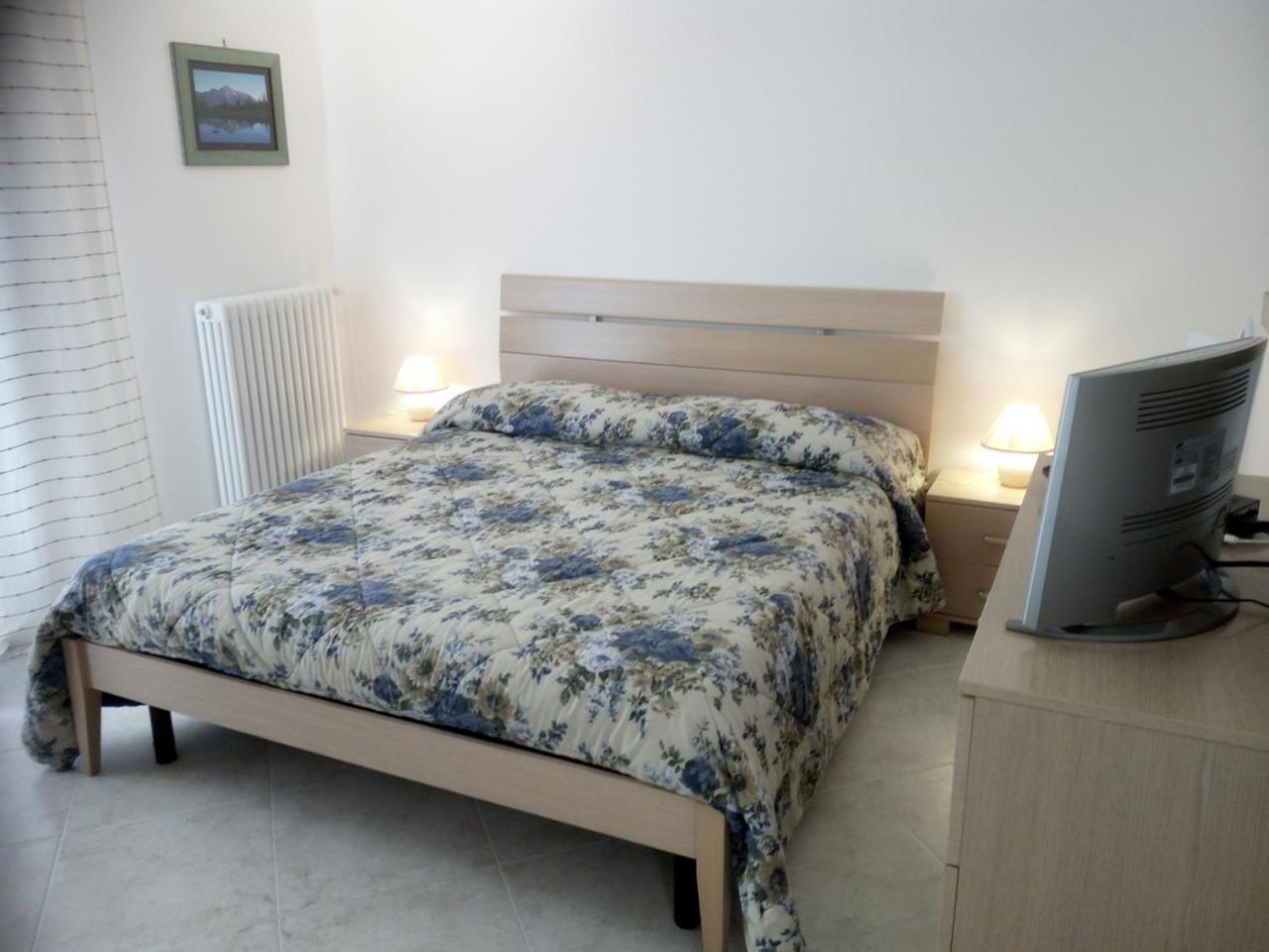 Bed and Breakfast Il Giardino Di Niu Palombaio Экстерьер фото
